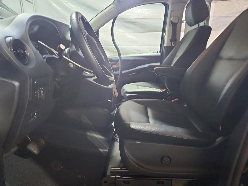 58585966 :رقم المزاد ، W1YV0CEY7N4163102 vin ، 2022 Mercedes-benz Metris مزاد بيع