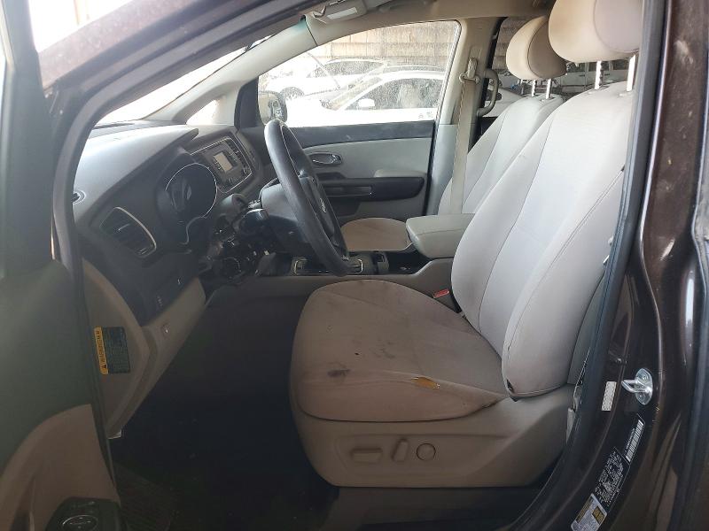 57874856 :رقم المزاد ، KNDMB5C1XH6233230 vin ، 2017 Kia Sedona مزاد بيع