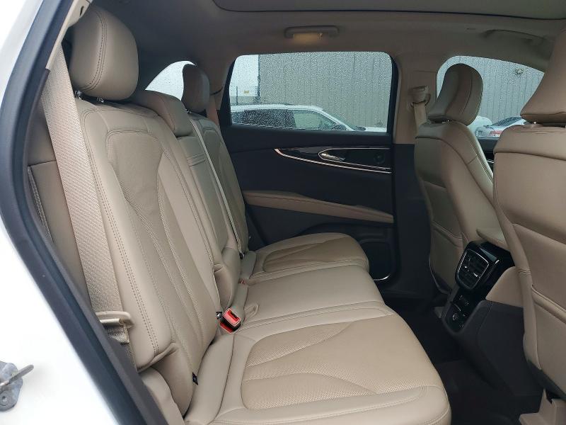 55393656 :رقم المزاد ، 2LMPJ8KP7NBL15758 vin ، 2022 Lincoln Nautilus مزاد بيع