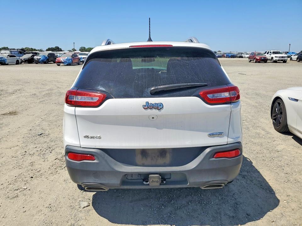 2018 Jeep Cherokee მანქანა იყიდება აუქციონზე, vin: 1C4PJMLX0JD575074, აუქციონის ნომერი: 57400096