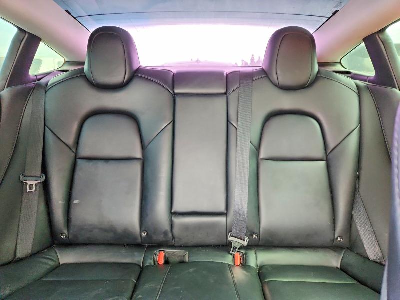 57434806 :رقم المزاد ، 5YJ3E1EB0NF275701 vin ، 2022 Tesla Model 3 مزاد بيع