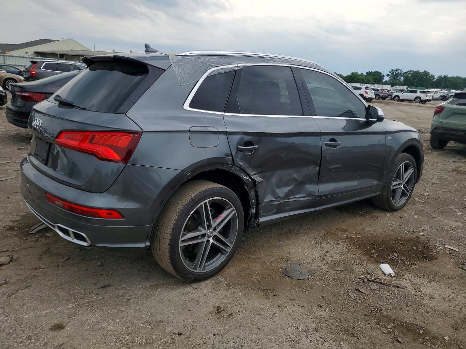 2018 Audi Sq5 მანქანა იყიდება აუქციონზე, vin: WA1A4AFY1J2199362, აუქციონის ნომერი: 55607446