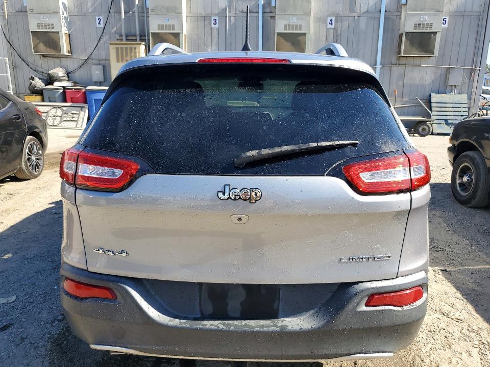 57026786 :رقم المزاد ، 1C4PJMDBXGW326071 vin ، 2016 Jeep Cherokee مزاد بيع