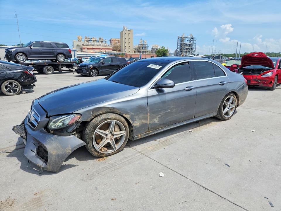 2017 Mercedes-benz E მანქანა იყიდება აუქციონზე, vin: WDDZF4JB3HA012796, აუქციონის ნომერი: 55602926