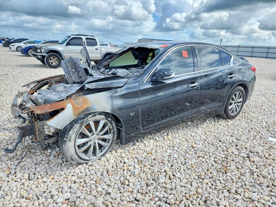 56616726 :رقم المزاد ، JN1BV7AP8FM335235 vin ، 2015 Infiniti Q50 مزاد بيع