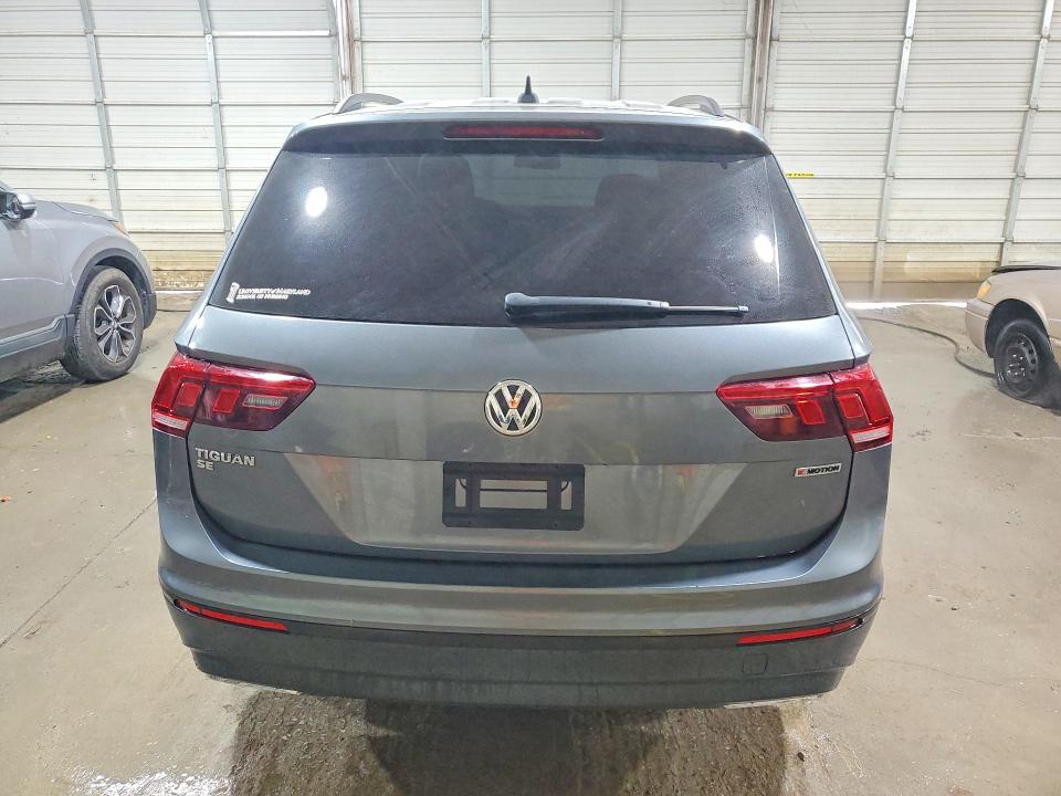 Продажа на аукционе авто 2020 Volkswagen Tiguan, vin: 3VV2B7AX1LM106211, номер лота: 55682146