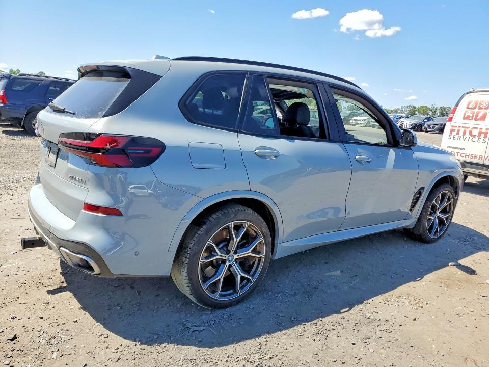 55218186 :رقم المزاد ، 5UX43EU00R9U05394 vin ، 2024 Bmw X5 مزاد بيع