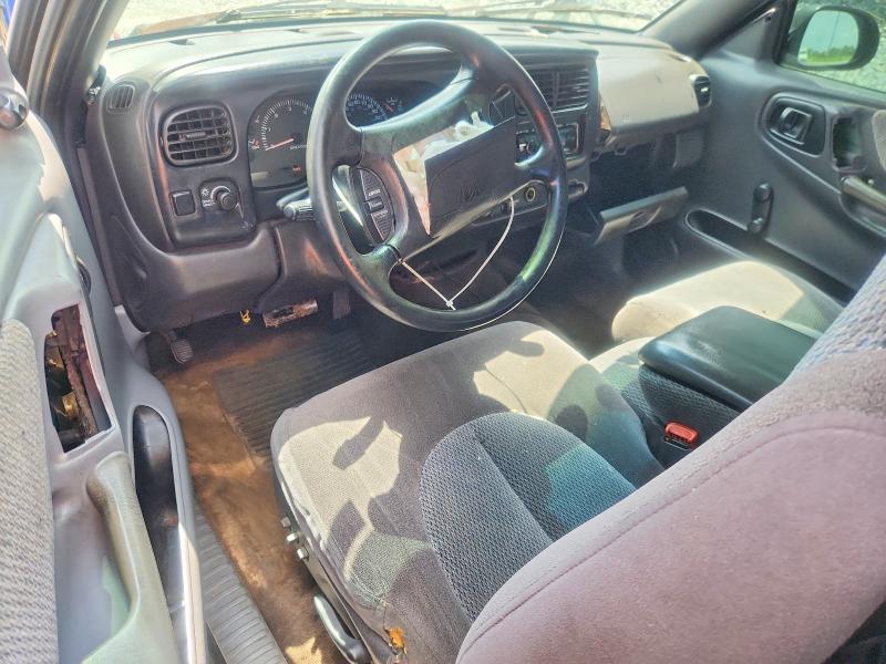 1998 Dodge Dakota მანქანა იყიდება აუქციონზე, vin: 1B7GL22X6WS668393, აუქციონის ნომერი: 57224366