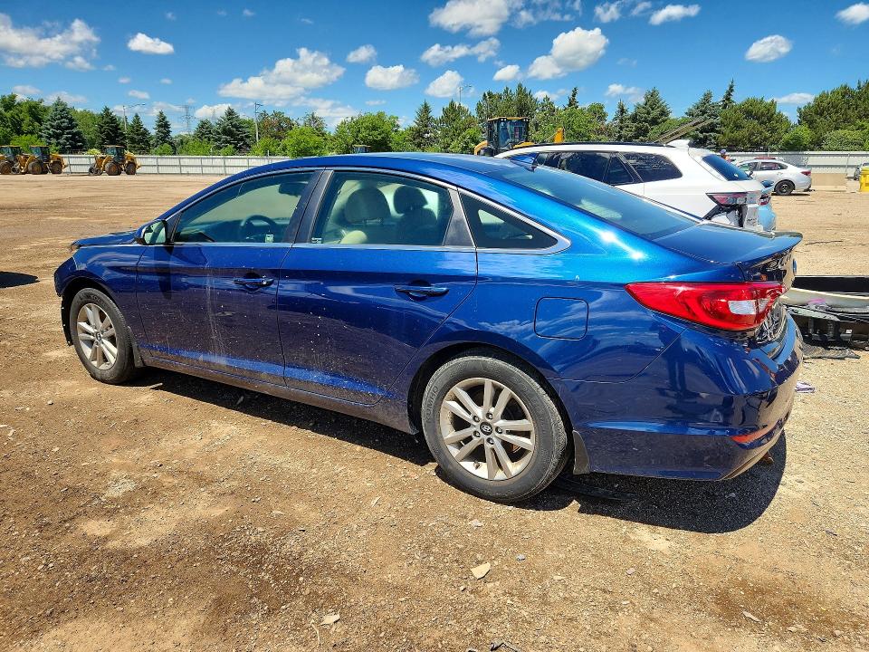 2015 Hyundai Sonata მანქანა იყიდება აუქციონზე, vin: 5NPE24AF4FH206878, აუქციონის ნომერი: 57371956