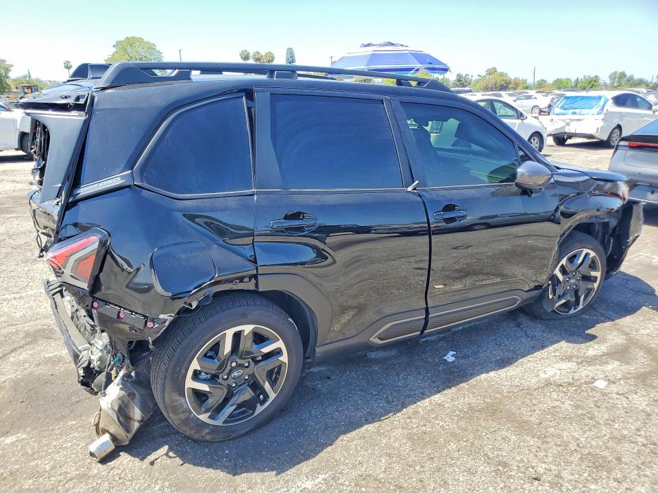 56147626 :رقم المزاد ، JF2SLDRCXSH553877 vin ، 2025 Subaru Forester مزاد بيع