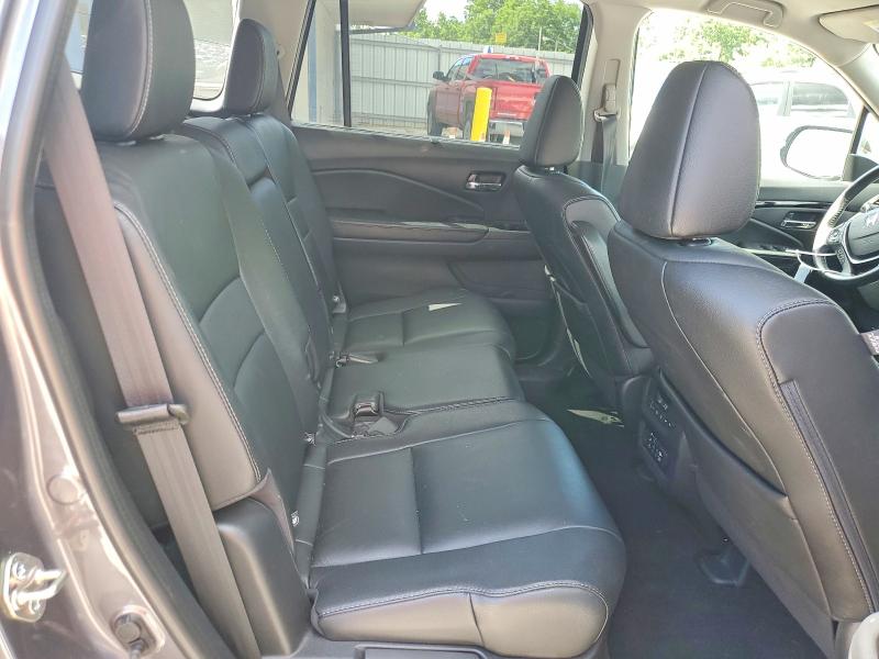 58048606 :رقم المزاد ، 5FNYF6H93GB090845 vin ، 2016 Honda Pilot مزاد بيع