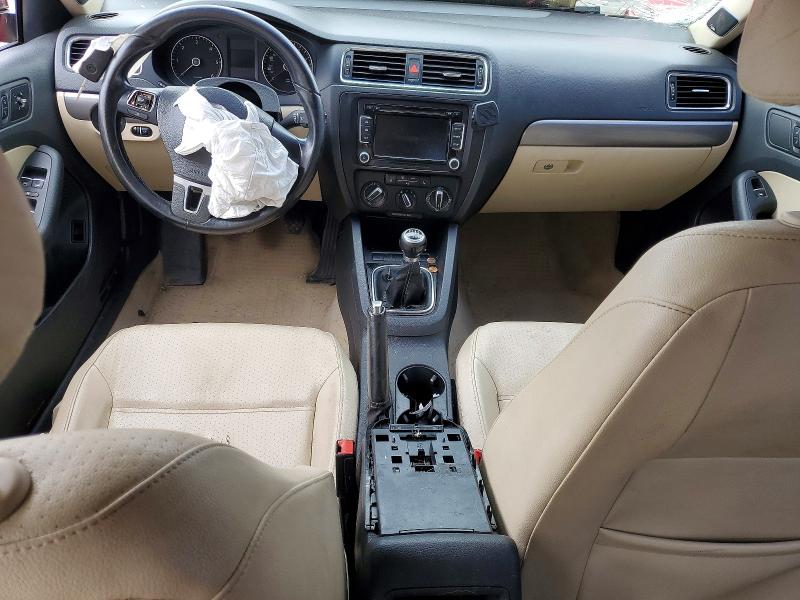 2013 Volkswagen Jetta მანქანა იყიდება აუქციონზე, vin: 3VW3L7AJ1DM373911, აუქციონის ნომერი: 56738916
