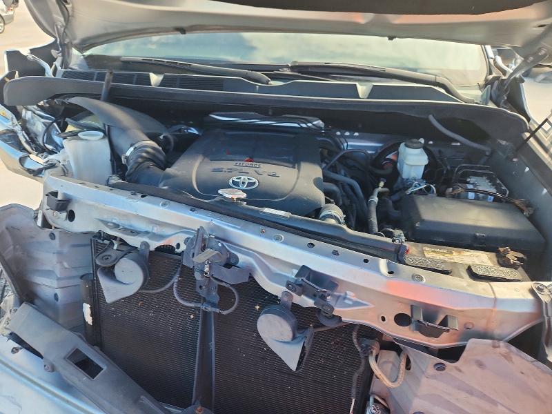 Продажа на аукционе авто 2019 Toyota Tundra, vin: 5TFGY5F18KX250603, номер лота: 55720116