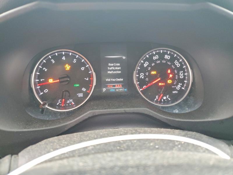 2021 Toyota Rav4 მანქანა იყიდება აუქციონზე, vin: 2T3P1RFV6MC240367, აუქციონის ნომერი: 58452686