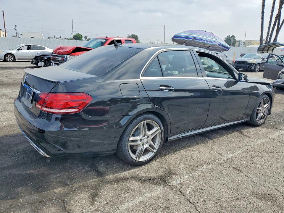 55632486 :رقم المزاد ، WDDHF5KB0EA843300 vin ، 2014 Mercedes-benz E مزاد بيع