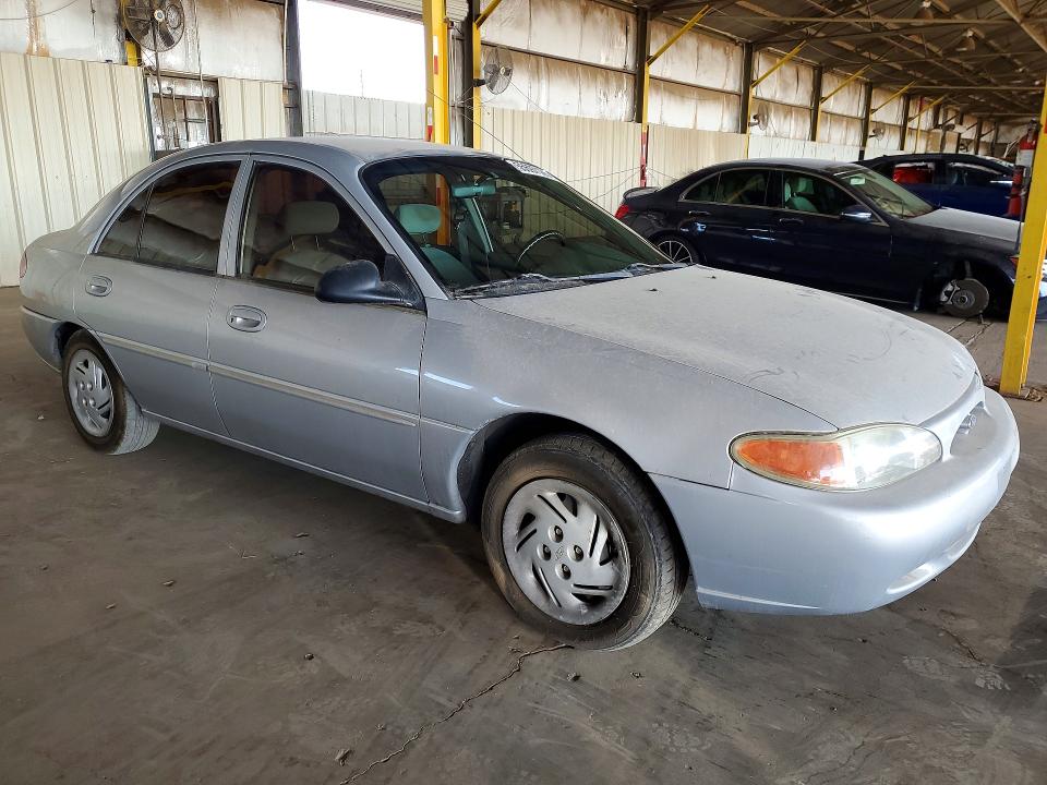 55697126 :رقم المزاد ، 3FAFP13P12R158750 vin ، 2002 Ford Escort مزاد بيع
