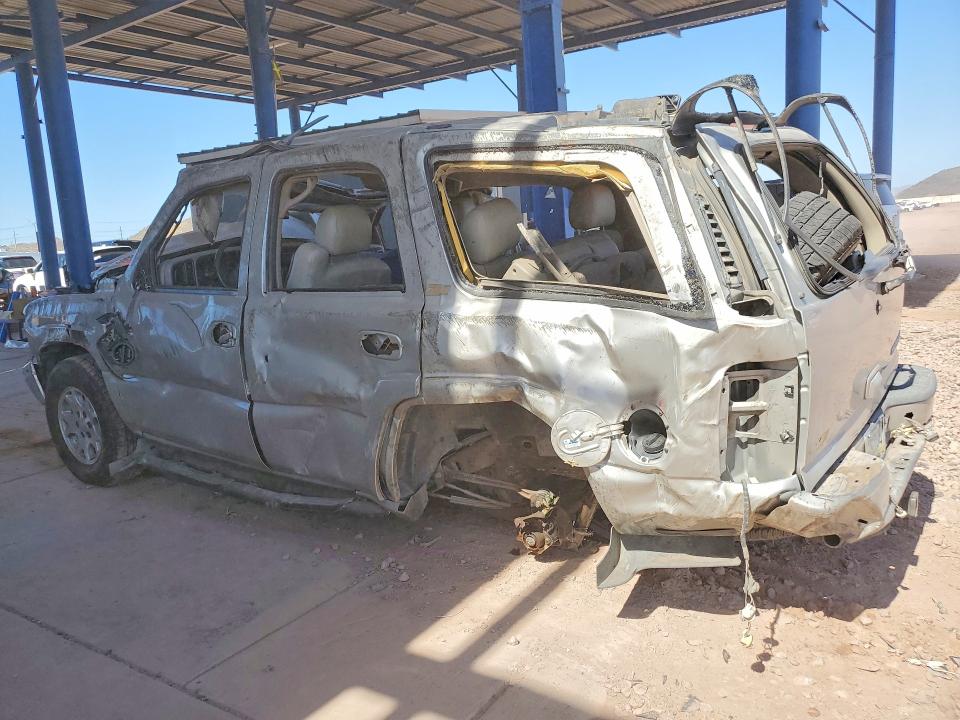 56286096 :رقم المزاد ، 1GNEK13ZX4R239421 vin ، 2004 Chevrolet Tahoe مزاد بيع