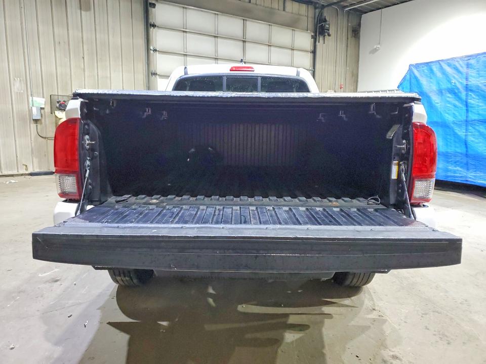 57927266 :رقم المزاد ، 3TYSX5ENXMT003694 vin ، 2021 Toyota Tacoma مزاد بيع