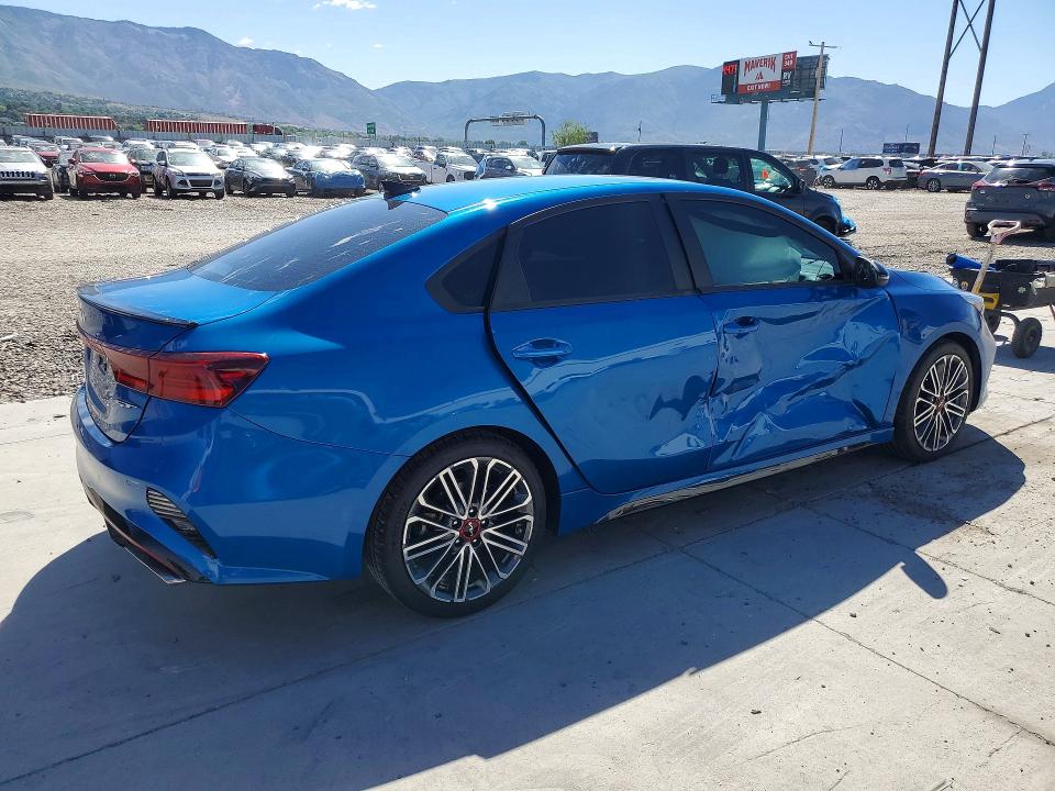 2023 Kia Forte მანქანა იყიდება აუქციონზე, vin: 3KPF44AC2PE592940, აუქციონის ნომერი: 56162226