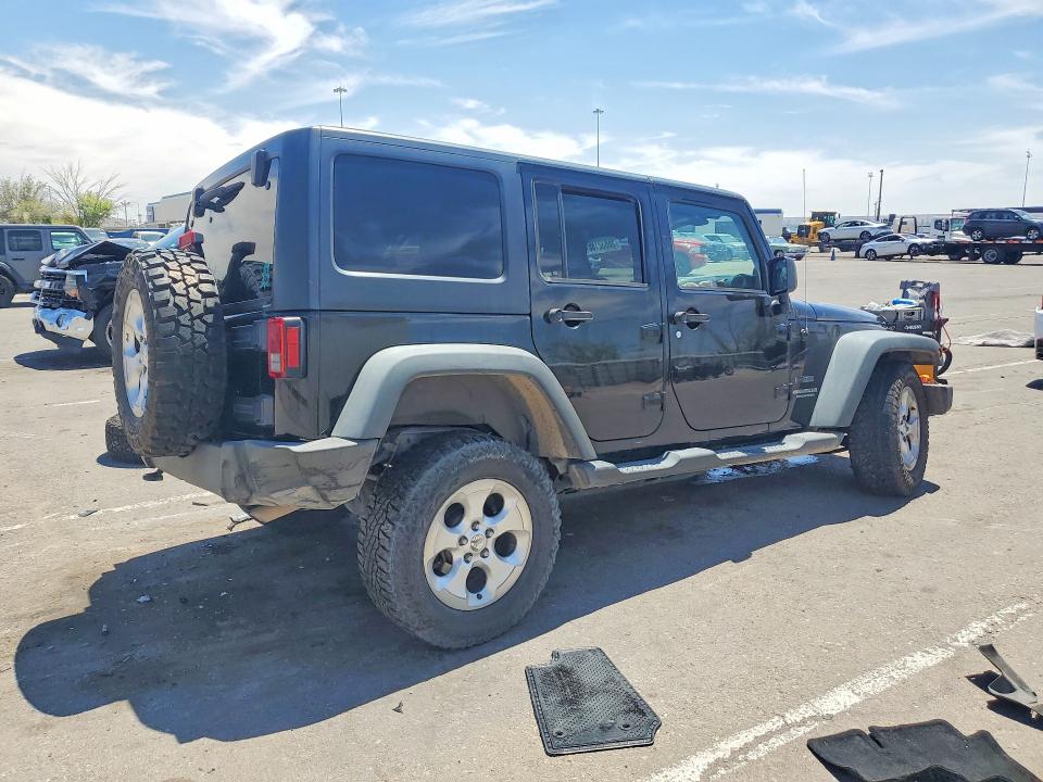 2014 Jeep Wrangler Unlimited მანქანა იყიდება აუქციონზე, vin: 1C4HJWDGXEL220861, აუქციონის ნომერი: 56832186