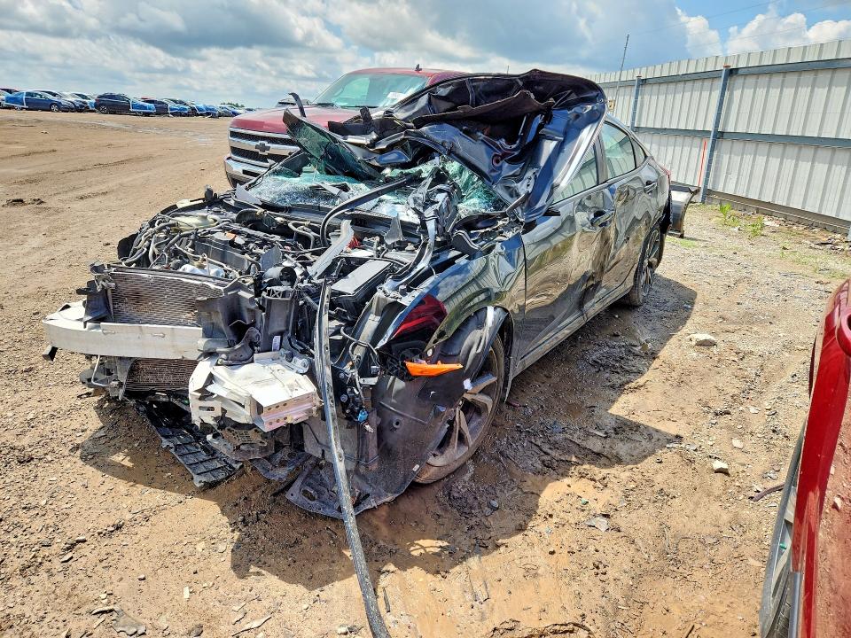 Auction sale of the 2019 Honda Civic, vin: 19XFC2F84KE211772, lot number: 56269676