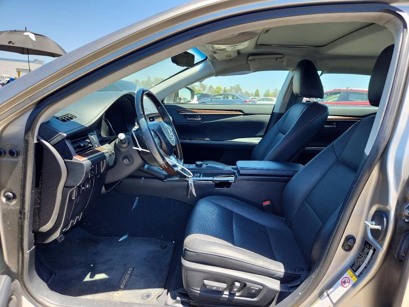 56894886 :رقم المزاد ، 58ABK1GG5GU031599 vin ، 2016 Lexus Es مزاد بيع