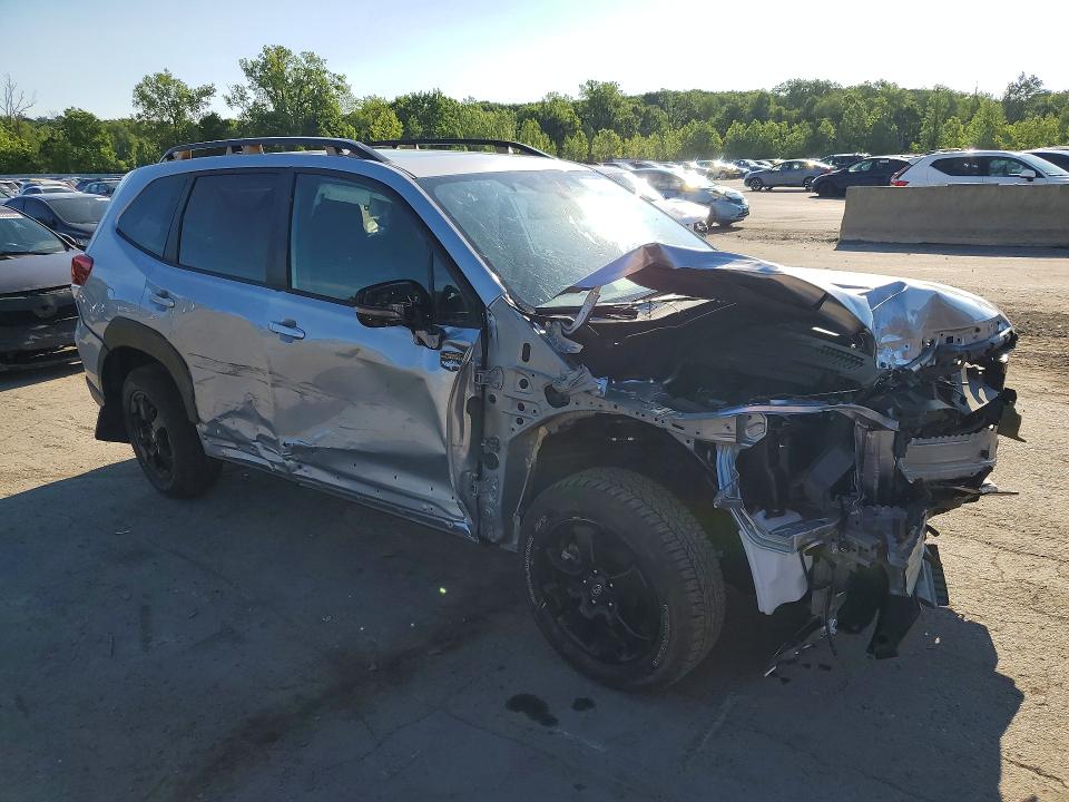 Продажа на аукционе авто 2025 Subaru Forester, vin: JF2SKAJC2SH406031, номер лота: 55833886
