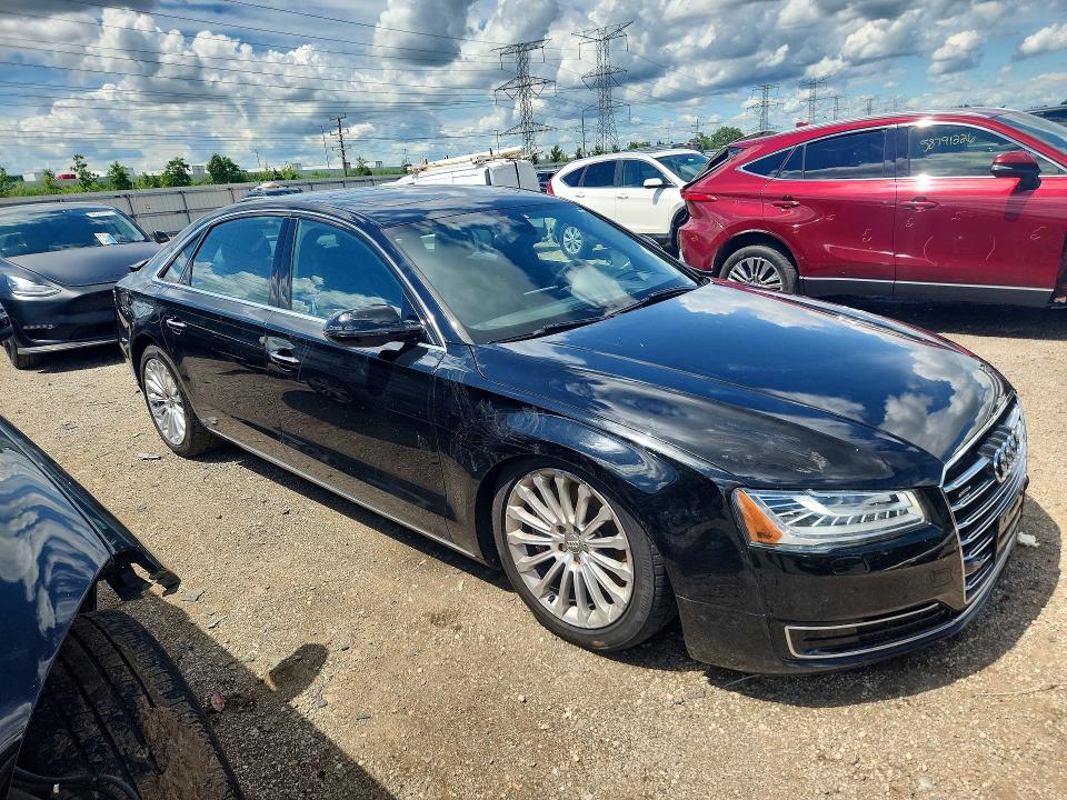 58770356 :رقم المزاد ، WAU3GAFD1FN020176 vin ، 2015 Audi A8 مزاد بيع