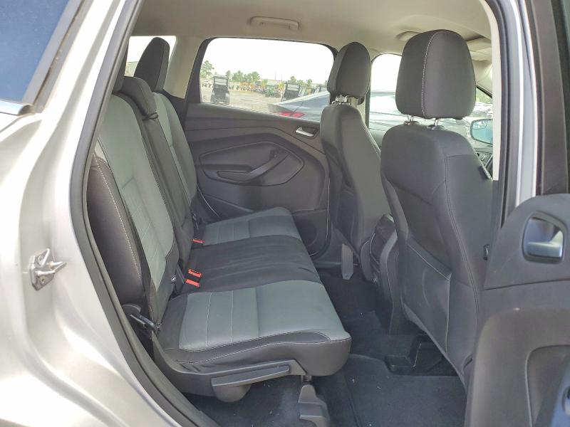 55735806 :رقم المزاد ، 1FMCU9G92GUB63161 vin ، 2016 Ford Escape مزاد بيع