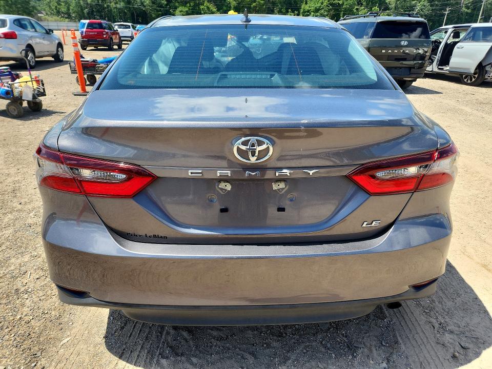 56859236 :رقم المزاد ، 4T1C11AK2RU868695 vin ، 2024 Toyota Camry مزاد بيع
