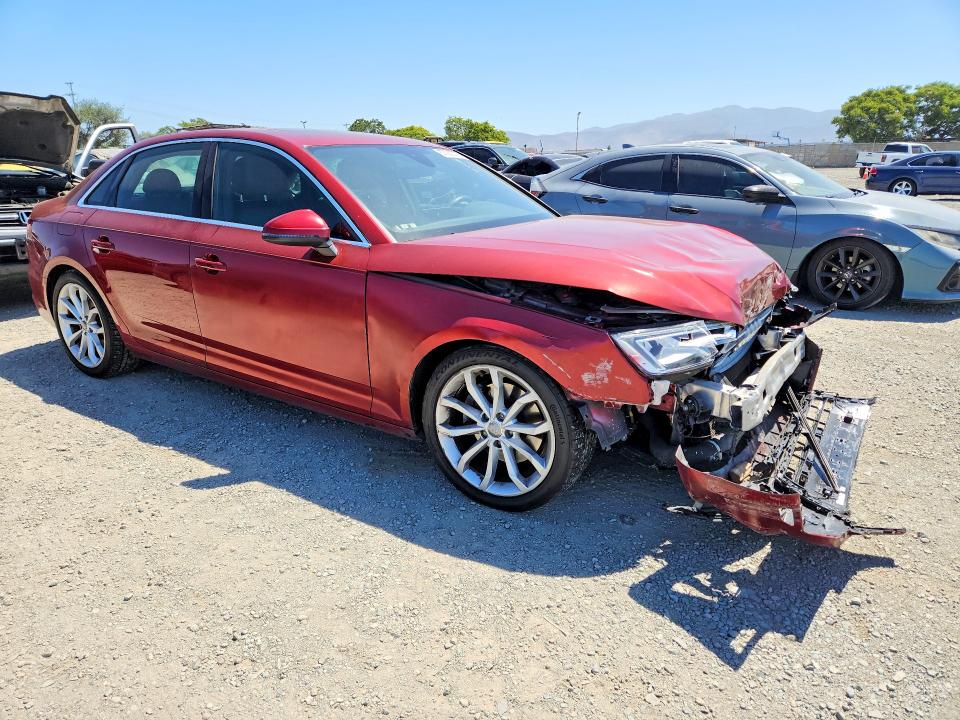 57082776 :رقم المزاد ، WAUHMAF43KA050747 vin ، 2019 Audi A4 مزاد بيع