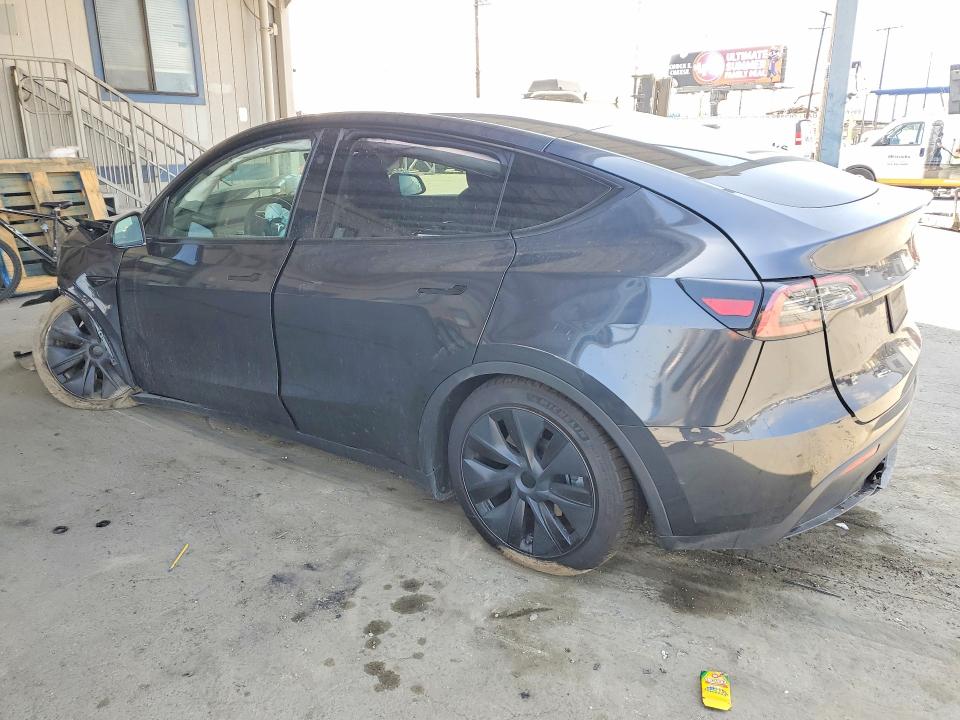 56103536 :رقم المزاد ، 7SAYGDED2RF193609 vin ، 2024 Tesla Model Y مزاد بيع