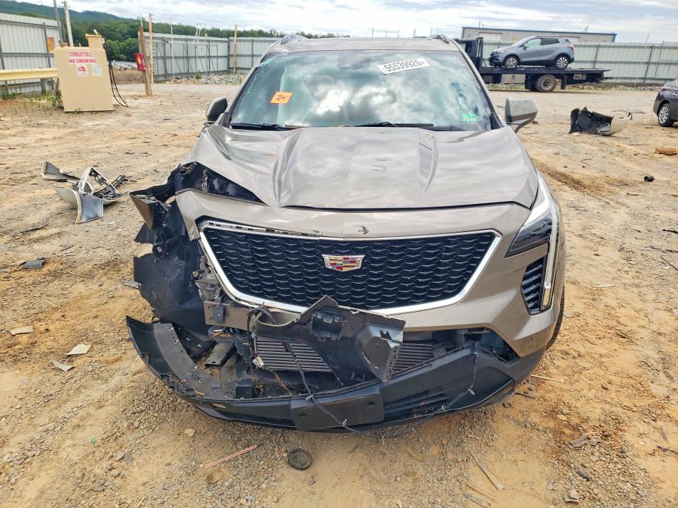 55539926 :رقم المزاد ، 1GYFZFR49LF017917 vin ، 2020 Cadillac Xt4 مزاد بيع