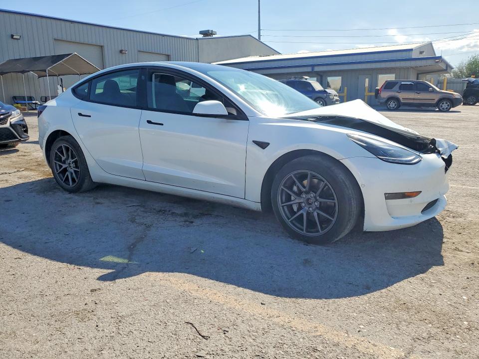58061076 :رقم المزاد ، 5YJ3E1EB8NF169142 vin ، 2022 Tesla Model 3 مزاد بيع