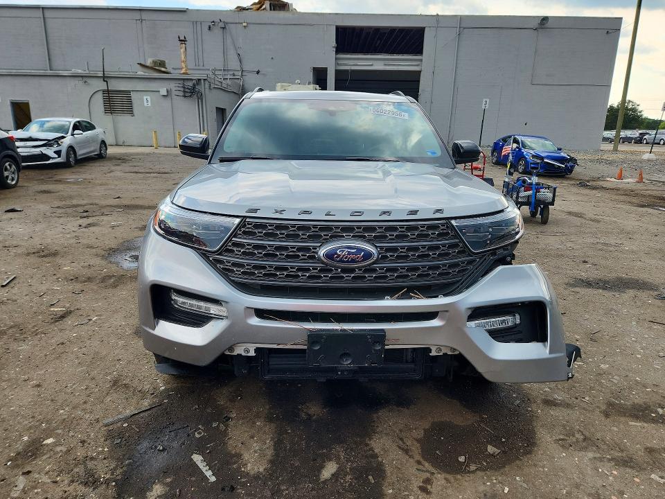 Продажа на аукционе авто 2023 Ford Explorer, vin: 1FMSK8DH3PGB94070, номер лота: 56022956