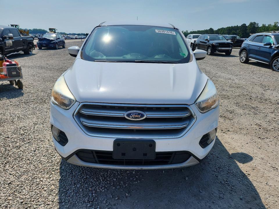 Продаж на аукціоні авто 2017 Ford Escape, vin: 1FMCU0GD5HUE77016, номер лоту: 56301416
