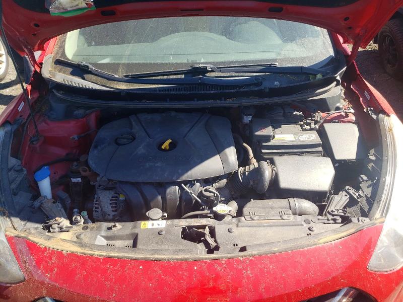 2013 Hyundai Elantra Gt მანქანა იყიდება აუქციონზე, vin: KMHD35LE5DU085716, აუქციონის ნომერი: 55925116