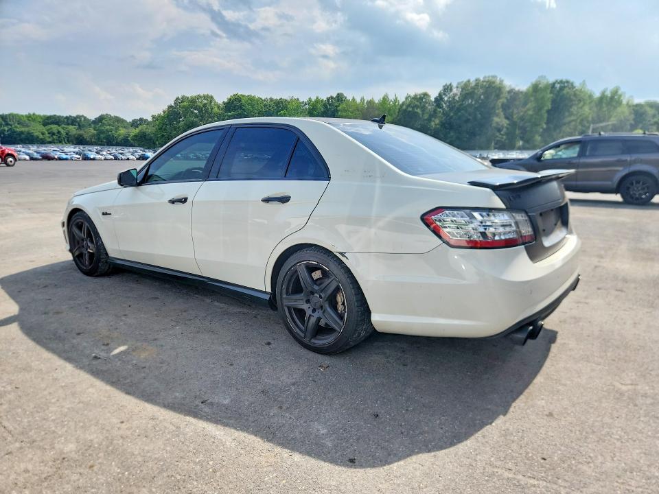 56787226 :رقم المزاد ، WDDHF7HBXAA117067 vin ، 2010 Mercedes-benz E مزاد بيع