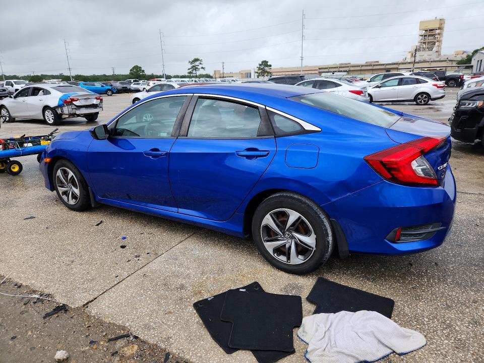 57492586 :رقم المزاد ، 19XFC2F60KE007226 vin ، 2019 Honda Civic مزاد بيع