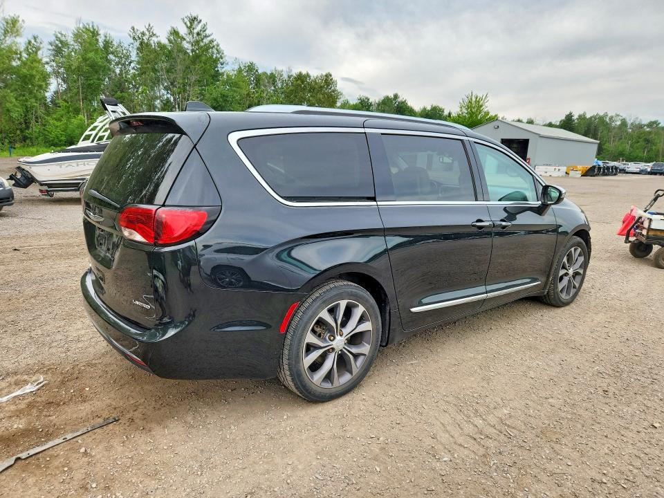 2017 Chrysler Pacifica მანქანა იყიდება აუქციონზე, vin: 2C4RC1GG3HR526180, აუქციონის ნომერი: 56721466