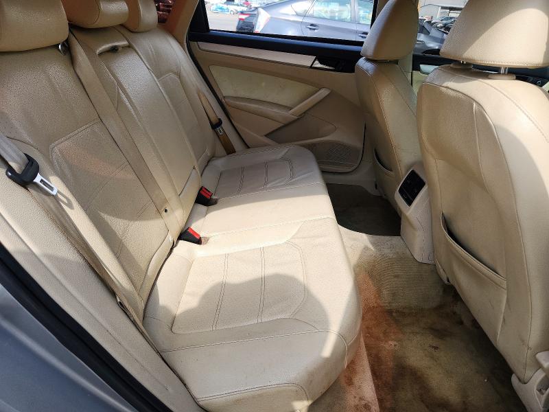 55812176 :رقم المزاد ، 1VWBN7A31DC033666 vin ، 2013 Volkswagen Passat مزاد بيع