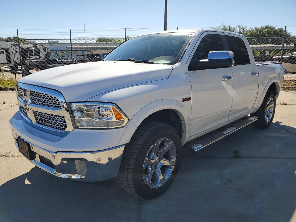 58734026 :رقم المزاد ، 1C6RR7NM2JS351846 vin ، 2018 Ram 1500 مزاد بيع