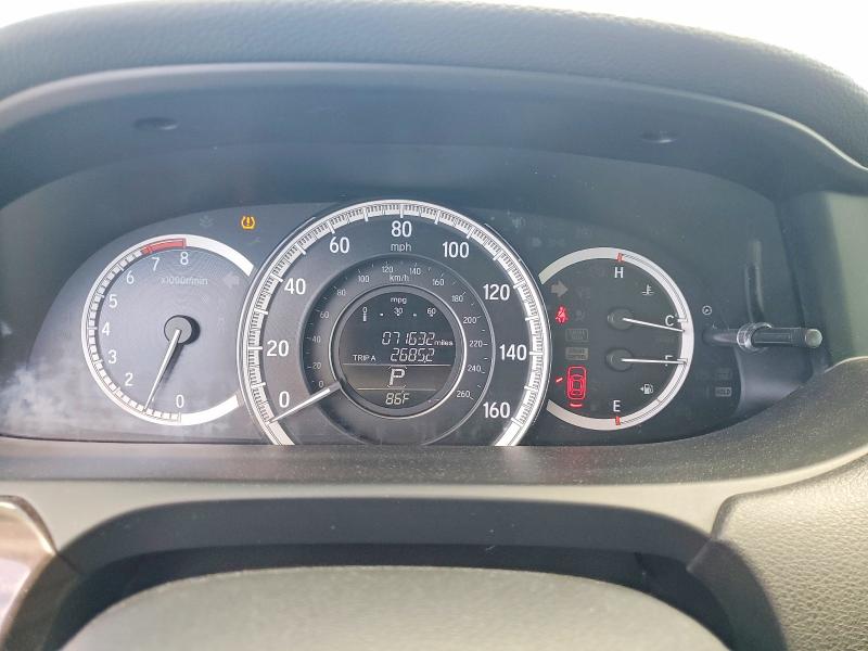 56539856 :رقم المزاد ، 1HGCR3F86HA010573 vin ، 2017 Honda Accord مزاد بيع