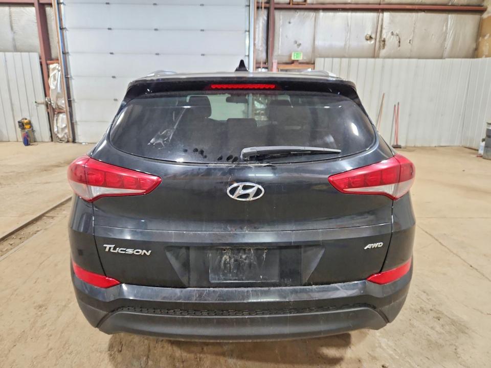 56717926 :رقم المزاد ، KM8J3CA40JU719284 vin ، 2018 Hyundai Tucson مزاد بيع