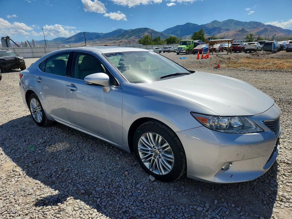 2013 Lexus Es მანქანა იყიდება აუქციონზე, vin: JTHBK1GGXD2003122, აუქციონის ნომერი: 56691846