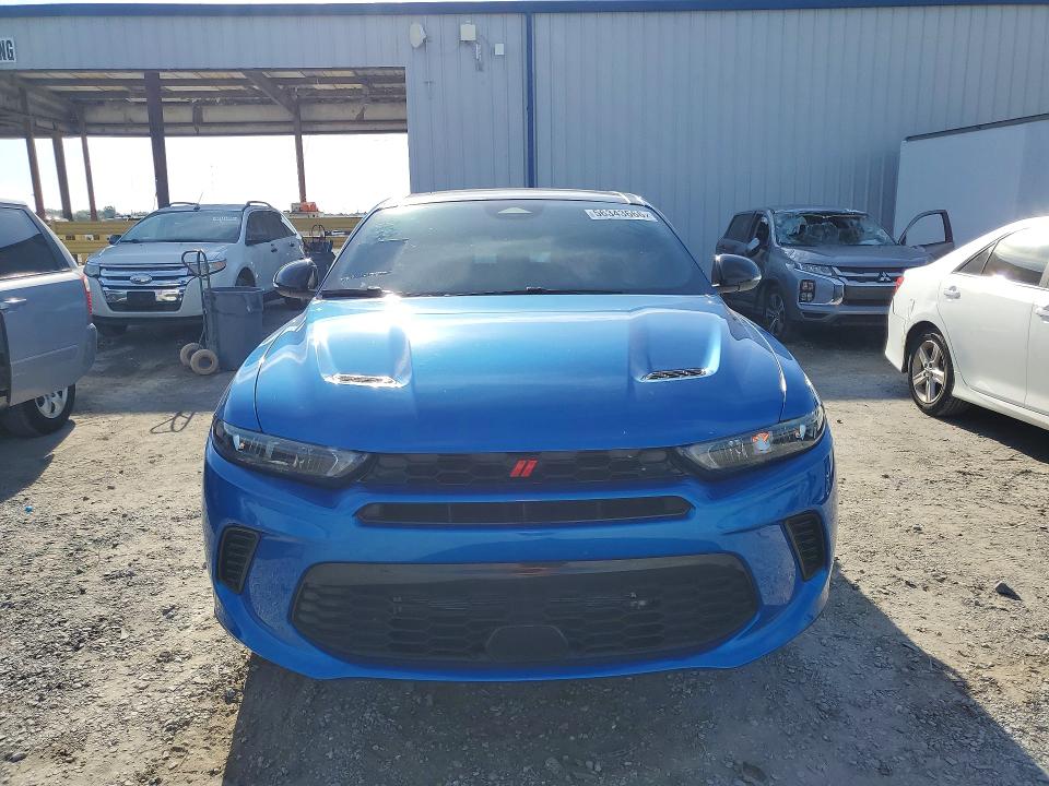 56343666 :رقم المزاد ، ZACNDFBN3P3A06019 vin ، 2023 Dodge Hornet مزاد بيع