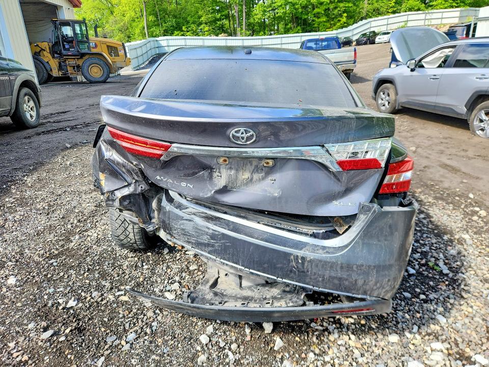 2015 Toyota Avalon მანქანა იყიდება აუქციონზე, vin: 4T1BK1EB4FU171687, აუქციონის ნომერი: 54623226