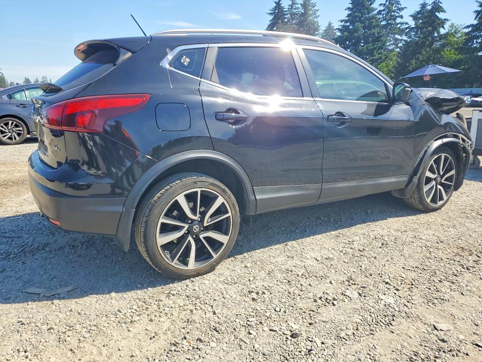 2018 Nissan Rogue Sport მანქანა იყიდება აუქციონზე, vin: JN1BJ1CP3JW100258, აუქციონის ნომერი: 57387536