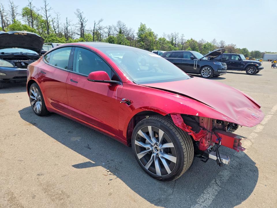 Продажа на аукционе авто 2024 Tesla Model 3, vin: 5YJ3E1EB7RF823991, номер лота: 58808866