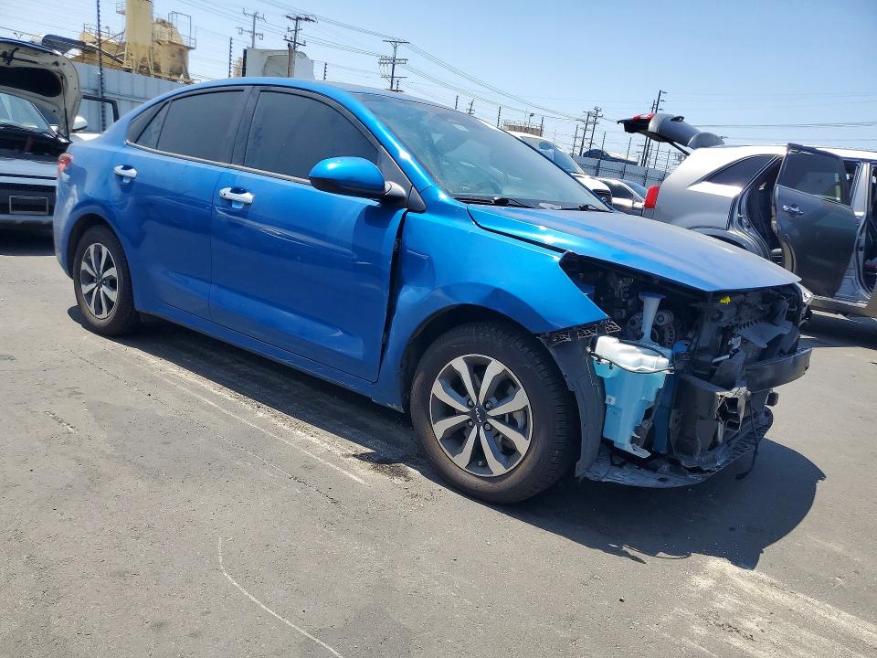 56743266 :رقم المزاد ، 3KPA24AD1NE436913 vin ، 2022 Kia Rio مزاد بيع